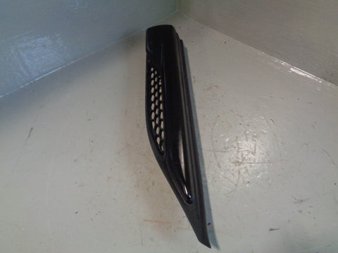 Range Rover Evoque Wing Vent Trim Off Side Front Black L538 2011 to 2018