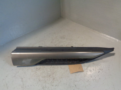 Range Rover Evoque Wing Grille Trim Grey Right BJ32 280B10 ABW L538 2011 to 2015
