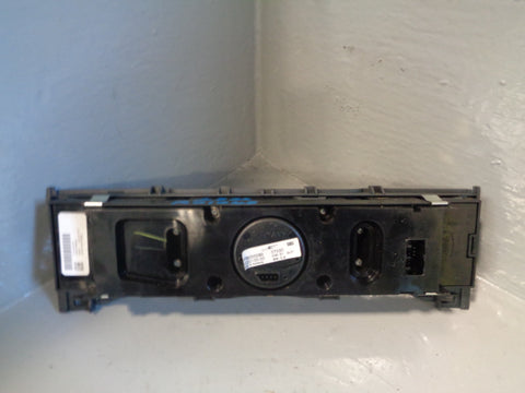 Range Rover L322 Heated Seat Control Panel YUL501270 Facelift 2006 to 2010