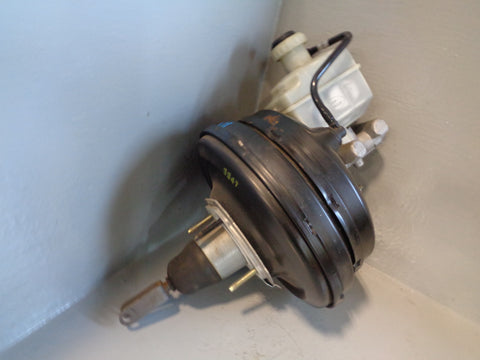 Discovery 3 Brake Servo Master Cylinder Manual Land Rover SJG500042 2004 to 2009