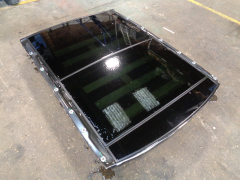 Range Rover L405 Sunroof Panoramic Glass Roof with Motors and Blind 2013 to 2017