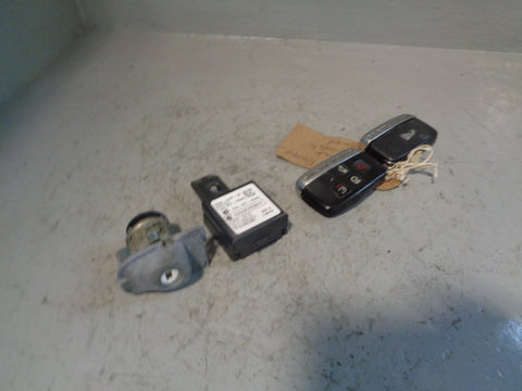 Range Rover Evoque Key Remotes and Blade with Door Lock 2011 to 2015 L02015