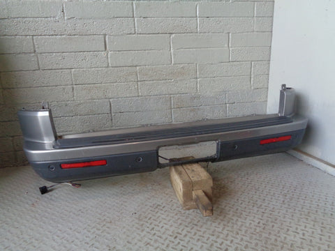 Discovery 4 Rear Bumper with Reflectors Stornoway Grey Land Rover L24025