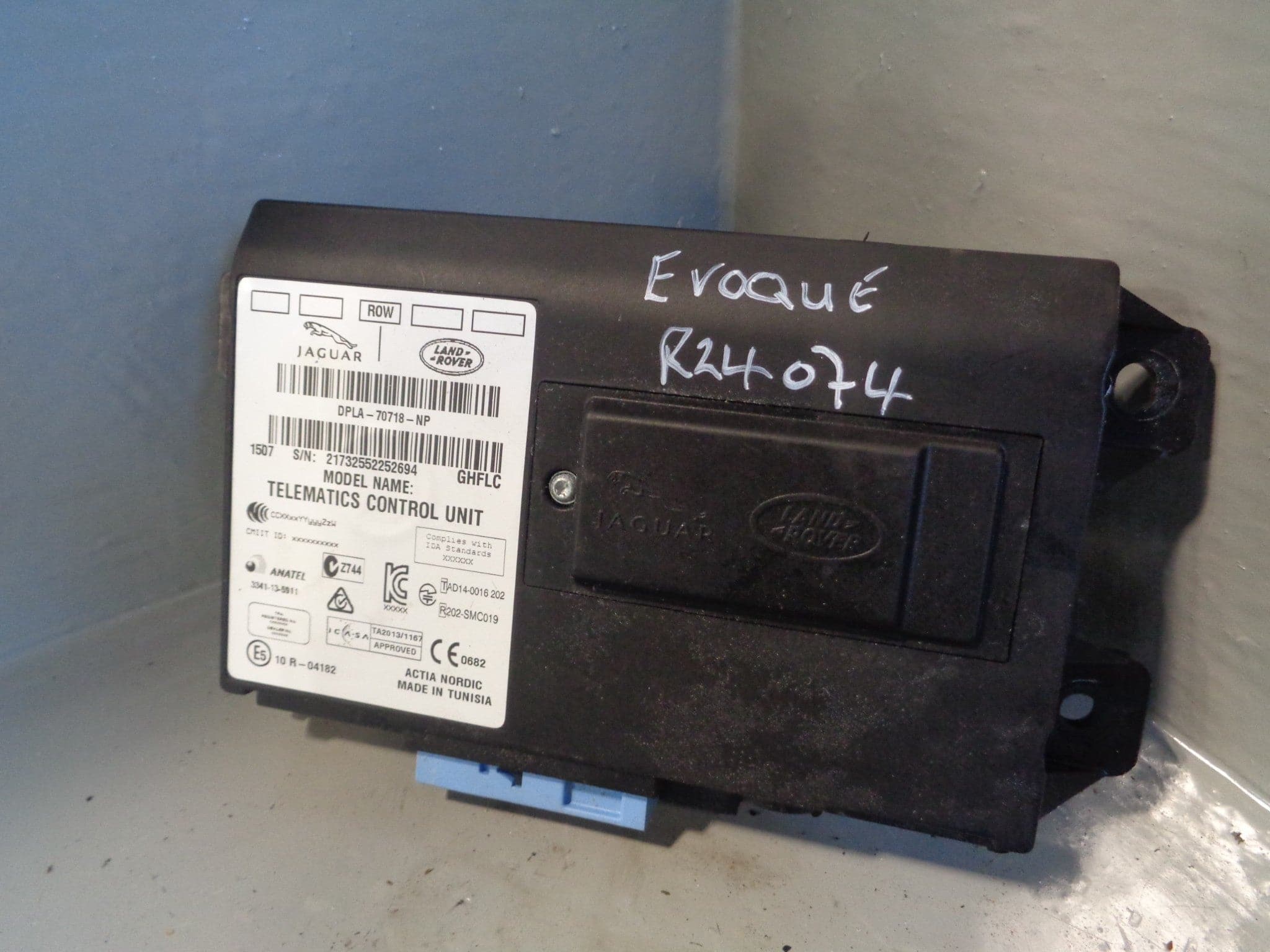 Telematic Range Rover Range Rover Evoque Telematics Control Module DPLA-70718-NP 2011 to 201 ...