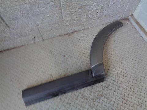 Discovery 4 Door Wheel Arch Trim Near Side Rear Stornoway Grey Land Rover L24025
