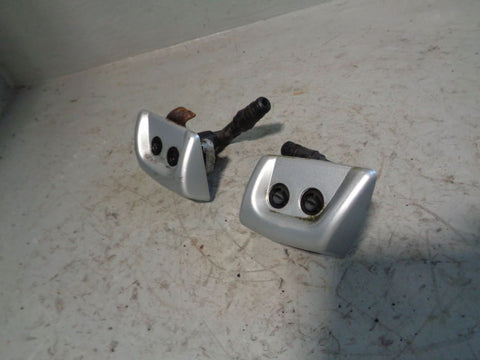 Range Rover L322 Washer Jets Headlight Washers Pair Of Silver 2006 to 2009