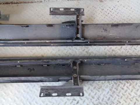 Discovery 3 4 Side Steps Pair Of Black Land Rover 2004 to 2014 L24025