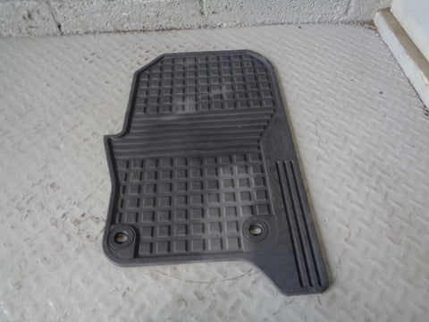 Discovery 3 Floor Mats Rubber Heavy Duty 2004 to 2009 Land Rover K07045