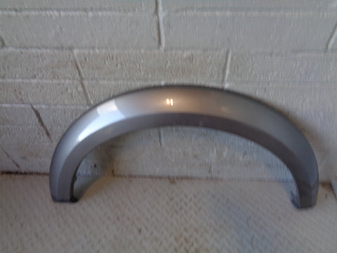 Discovery 4 Wheel Arch Trim Front Right Stornoway Grey Land Rover 2009 to 2016