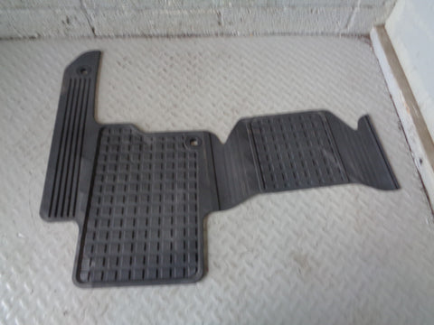 Discovery 3 Floor Mats Rubber Heavy Duty 2004 to 2009 Land Rover K07045
