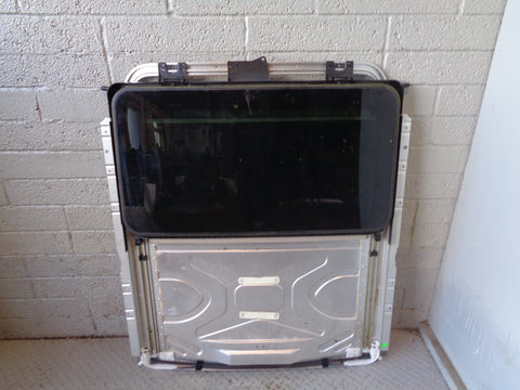 Range Rover L322 Sunroof Glass Cartridge Frame Assembly 2002 to 2012 No Motor