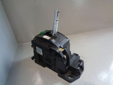 Discovery 3  Automatic Gear Selector Land Rover 6H22-7Z370-AA No Knob Or Cable