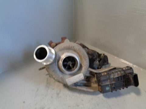 Discovery 4 Turbo 3.0 TDV6 Near Side AX2Q-6K682-CA Spares Or Repairs K10064