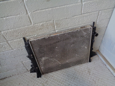 Discovery 3 Radiator Engine Cooling Manual 2.7 TDV6 Land Rover PCC500102
