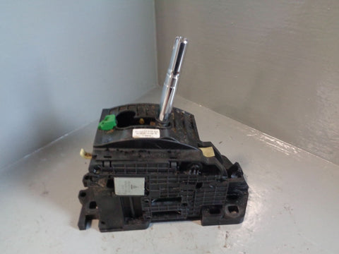Discovery 3  Automatic Gear Selector Land Rover 6H22-7Z370-AA No Knob Or Cable