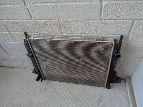 Discovery 3 Radiator Engine Cooling Manual 2.7 TDV6 Land Rover PCC500102