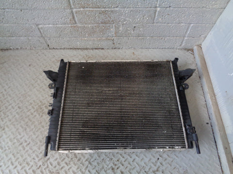 Discovery 3 Radiator Engine Cooling Manual 2.7 TDV6 Land Rover PCC500102