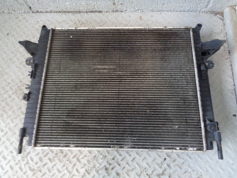 Discovery 3 Radiator Engine Cooling Manual 2.7 TDV6 Land Rover PCC500102