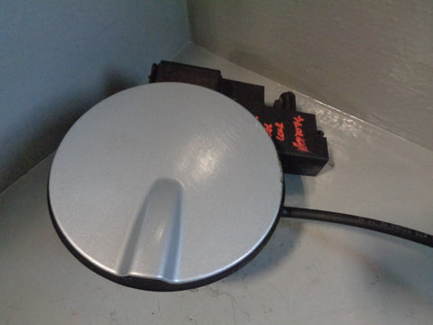 Freelander 2 Fuel Filler Flap with Mechanism and Cap Zermatt Silver Land Rover