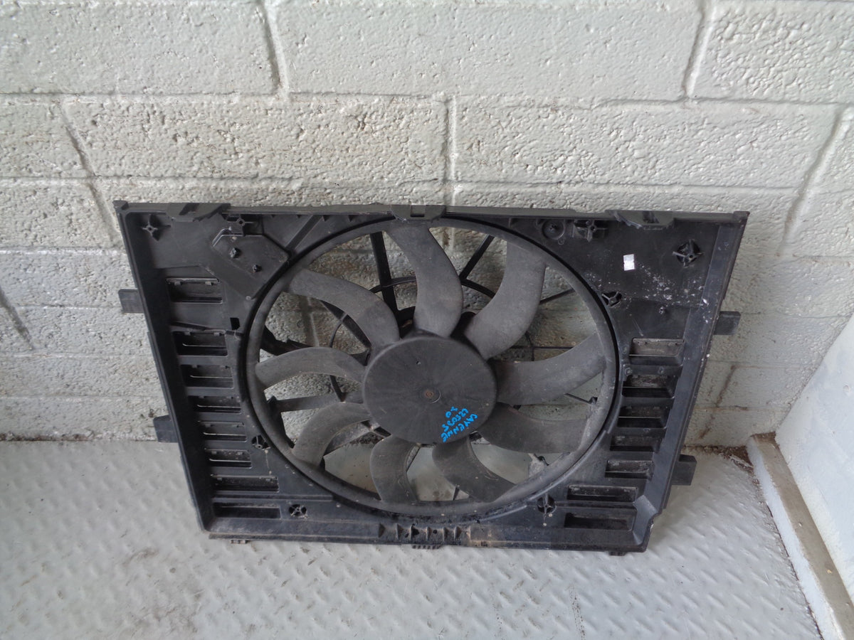 Porsche Cayenne 958 92A Fan Radiator Cooling 3.0 TDi 7P0 121 203 D 2011 to 2014