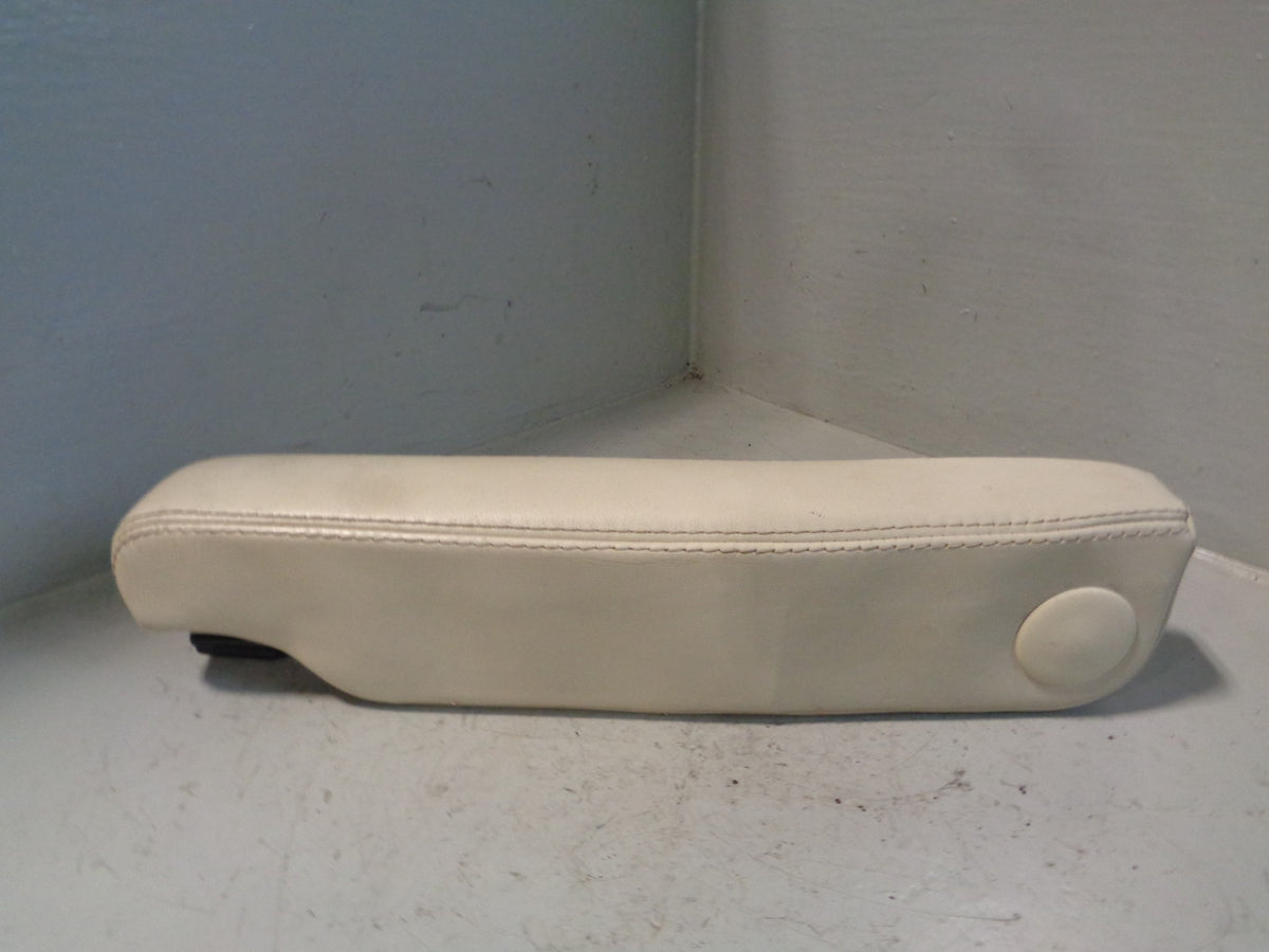 Range Rover Sport Armrest Ivory Leather Off Side Front Drivers L320 L07025