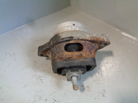 Range Rover L322 Engine Mount Bracket Right KKB500500 TD6 2002 to 2006 R14054