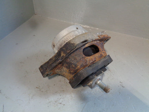 Range Rover L322 Engine Mount Bracket Right KKB500500 TD6 2002 to 2006 R14054