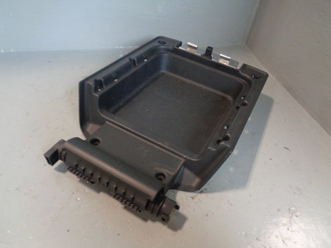 Discovery 3 Centre Console Lid FJB500052 2004 to 2009 Land Rover