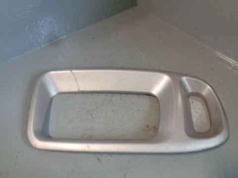 Discovery 2 Fog Light Bezel Front Bumper Near Side Land Rover 1998 to 2002