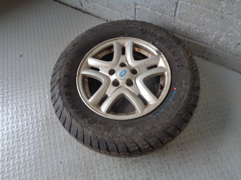 Freelander 2 Alloy Wheel and Tyre 16" Land Rover 235/70R16 2006 to 2015 R12035A
