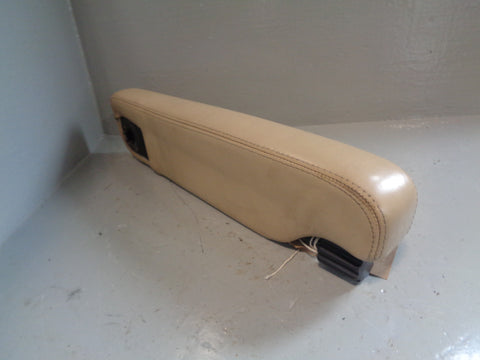 Discovery 3 Armrest Off Side Drivers Alpaca Land Rover 2004 to 2009 K03065