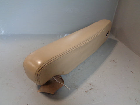 Discovery 3 Armrest Off Side Drivers Alpaca Land Rover 2004 to 2009 K03065