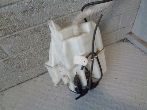 Freelander 2 Washer Bottle Windscreen Two Pump Land Rover 2006 to 2015 No Cap