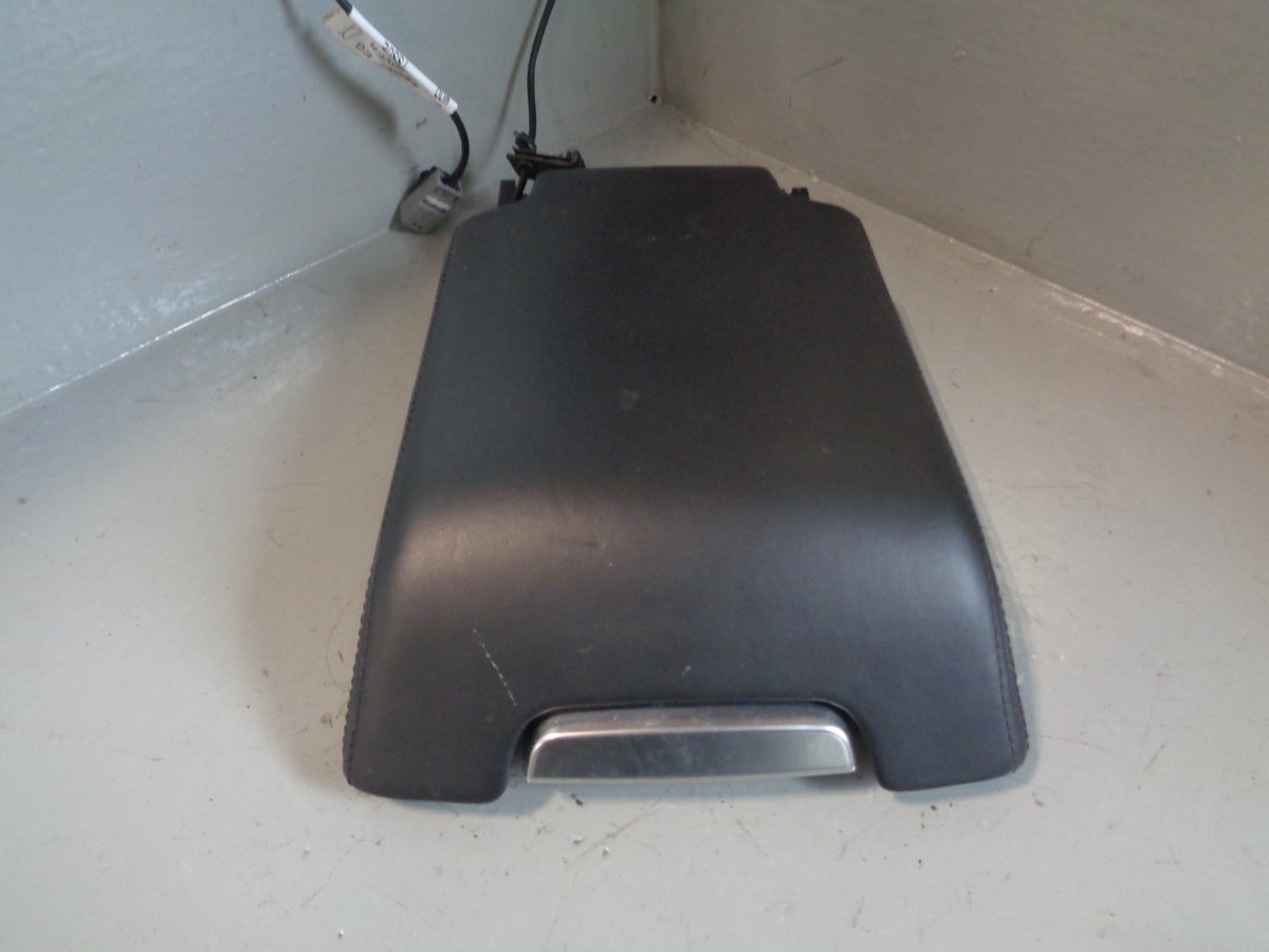 Range Rover Sport Armrest Centre Console Leather Black L320 2009 to 2013 L07055