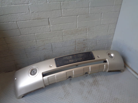Range Rover L322 Front Bumper in White Gold LRC 618 2002 to 2006 L15015