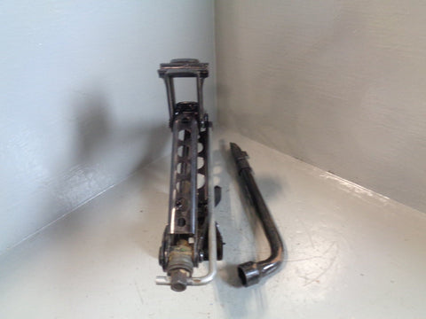 Freelander 2 Scissor Jack with Handle in Housing Brace Land Rover D19084