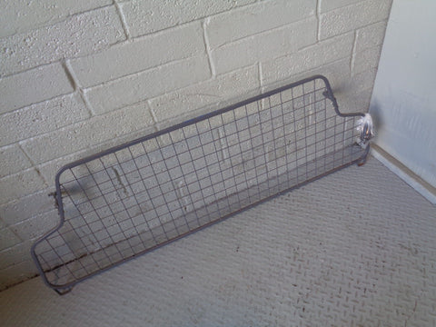 Discovery 2 Dog Guard Cage in Grey with Fittings Land Rover 1998 to 2004 R19064