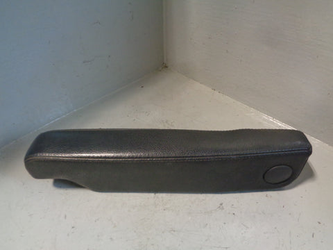 Discovery 3 Armrest Off Side Drivers Black Land Rover 2004 to 2009 K16028
