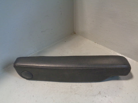 Discovery 3 Armrest Near Side Drivers Black Land Rover 2004 to 2009 K16028