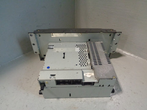 Discovery 3 Radio With CD Player VUX500330 Land Rover 2004 to 2009 20025