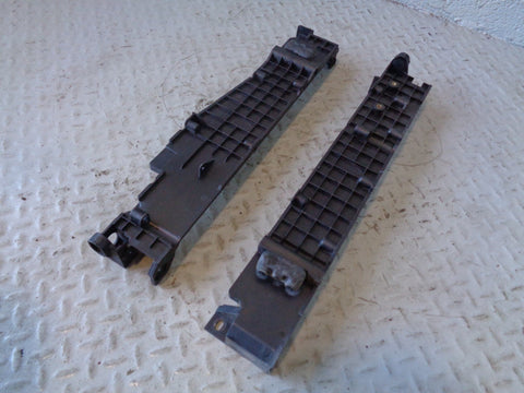 Range Rover Radiator Mounts Pair L322 4.4 TDV8 BH42-8B589-AB 2009 to 2013