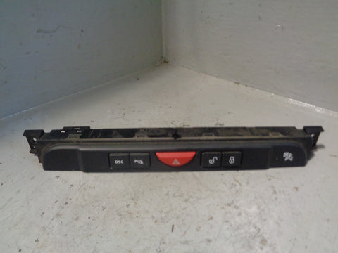Discovery 3 Hazard Central Locking DSC Panel in Black YUL501300 Land Rover