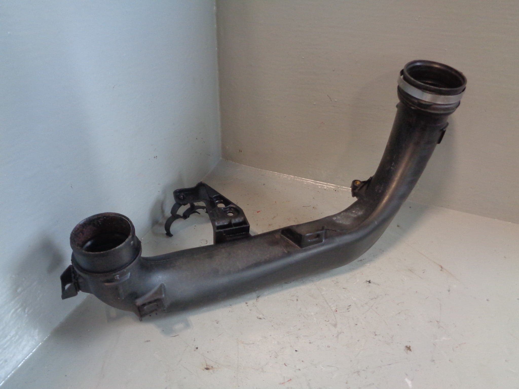 Sd4 Intake Range Rover Evoque Air Intake Pipe EJ32-9C619-AB 2.2 SD4 L538 2011 to ...