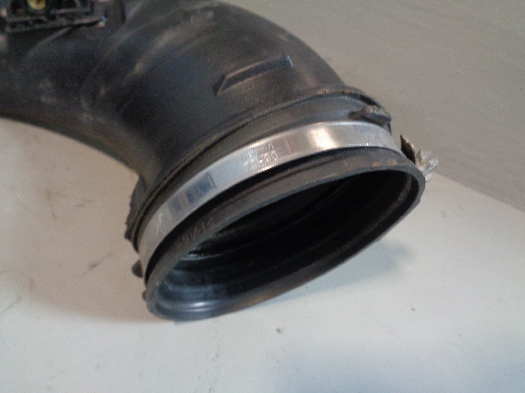 Sd4 Intake Range Rover Evoque Air Intake Pipe EJ32-9C619-AB 2.2 SD4 L538 2011 to ...