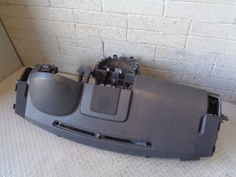 Freelander 2 Dashboard Airbag Black Sat Nav Land Rover 2006 to 2011 R06055 XXX