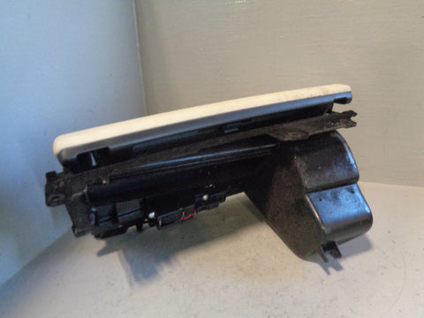 Range Rover L322 Glove Box Unit Upper in Parchment Facelift 2006 to 2009