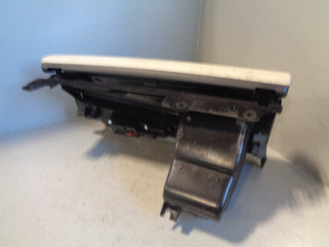 Range Rover L322 Glove Box Unit Upper in Parchment Facelift 2006 to 2009