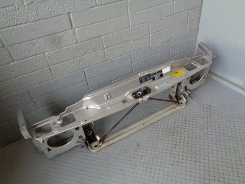 Discovery 2 Slam Front Panel Blenheim Silver Land Rover 1998 to 2002 R18044