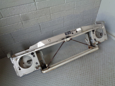 Discovery 2 Slam Front Panel Blenheim Silver Land Rover 1998 to 2002 R18044