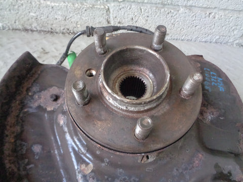 Range Rover L322 Hub Assembly Near Side Front 2006 to 2009 All Models L10065